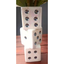 Designerski Wazon Kostki do Gry z Białymi Kwiatami Dekoracja do Domu Biura