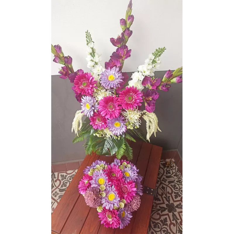 Stroik serce i bukiet do wazonu – komplet PREMIUM na cmentarz