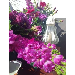 Komplet nagrobny PREMIUM 3-częściowy bukiety jak żywe + znicz na cmentarz