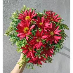 Stroik Nagrobny SERCE Czerwone | 2x Znicz Szklany Biały | Stabilizowany