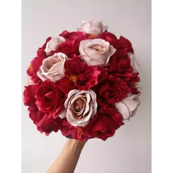 Stroik nagrobny – róże czerwone, gotowy na Wszystkich Świętych