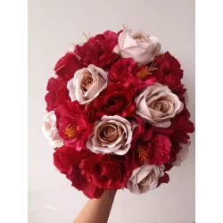 Stroik nagrobny – róże czerwone, gotowy na Wszystkich Świętych