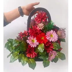 Stroik nagrobny SERCE stabilizowany czarne drewno sztuczne kwiaty Handmade