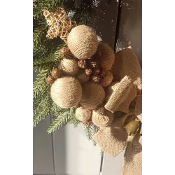 Wieniec wianek bożonarodzeniowy 60 cm eko jutowy na drzwi ze skrzatem