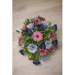 Elegancka wiązanka pogrzebowa w odcieniach burgundu, fioletu i granatu