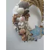 Wieniec rattanowy na drzwi z naturalnych muszli duży 40cm